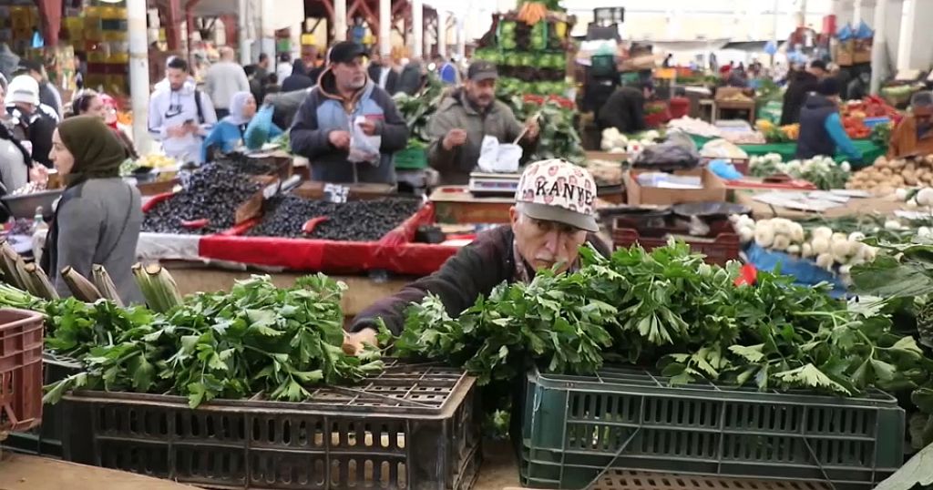 Tunisians struggle to make ends meet during holy month of Ramadan - Vimarsana News