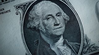 صورة جورج واشنطن على عملة نقدية أمريكية من فئة دولار واحد 