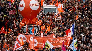 مظاهرة حاشدة في مدينة نانت الفرنسية احتجاجاً على تعديل نظام التقاعد
