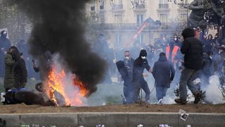 Nueva jornada de protestas y enfrentamientos en París