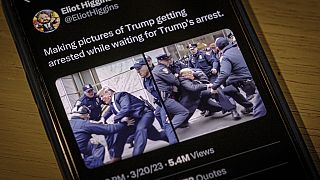 Bir yapay zeka uygulaması tarafından oluşturulan ve Trump'ın New York polisi tarafından tutuklandığını gösteren sahte fotoğraflar tartışmaların fitilini ateşlemişti