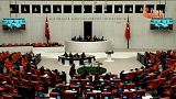 El Parlamento turco en pleno debate