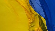 Die ukrainische Ehrengarde beteiligte sich am Hissen der Nationalflagge in Butscha