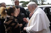 Ferenc pápa három nap után elhagyhatta a kórházat