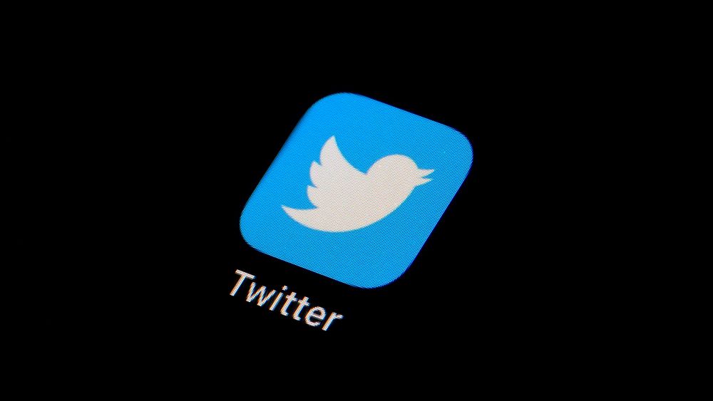 Twitter Hasn T Removed Verified Check Marks Yet Except For The New Twitter Hasn T Removed Verified Check Marks Yet Except For The New