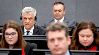 Thaci a Koszovói Különbíróság tárgyalásán