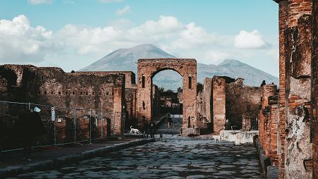 Travellers to Italy’s capital will soon be able to visit the ancient city of Pompeii in an easy day trip.
