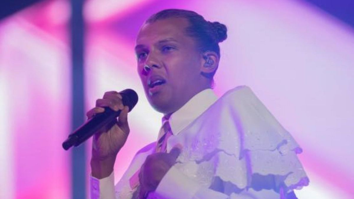 Stromae nearly committed suicide after taking malaria drug