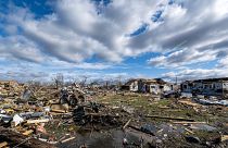 Les dégâts causés par le passage nocturne d'une tornade à Sullivan (État de l'Indiana), le 1er avril 2023