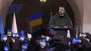 Ομιλία του Ουκρανού προέδρου Βολοντίμιρ Ζελένσκι σε πλατεία της Βαρσοβίας