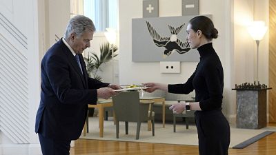 L'ex-Première Ministre finlandaise Sanna Marin remet sa démission au Président Sauli Niinistö