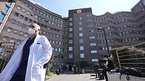 Hospital San Raffaele, em Milão, Itália, onde Silvio Berlusconi está internado