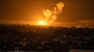 İsrail ordusunun Gazze şeridine başlattığı operasyonda bazı noktalar vuruldu