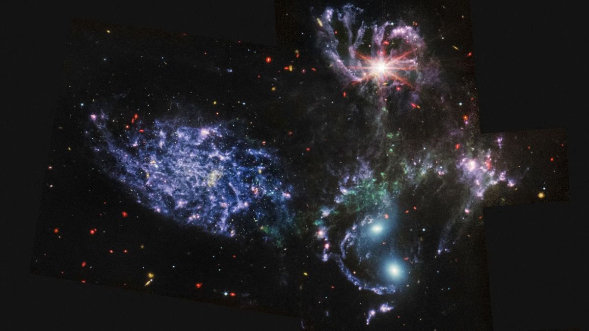 تصاویر کهکشان‌ها گرفته شده توسط تلسکوپ فضایی جیمز وب
