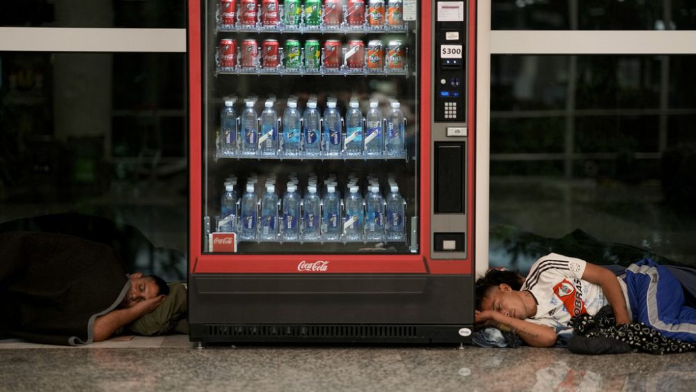 Aeropuerto Residencial – Mucha gente sin hogar en Buenos Aires