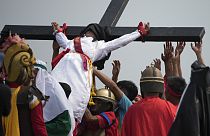 Cérémonie de crucifixion, Pâques, le 7 avril 2023 aux Philippines, San Fernando