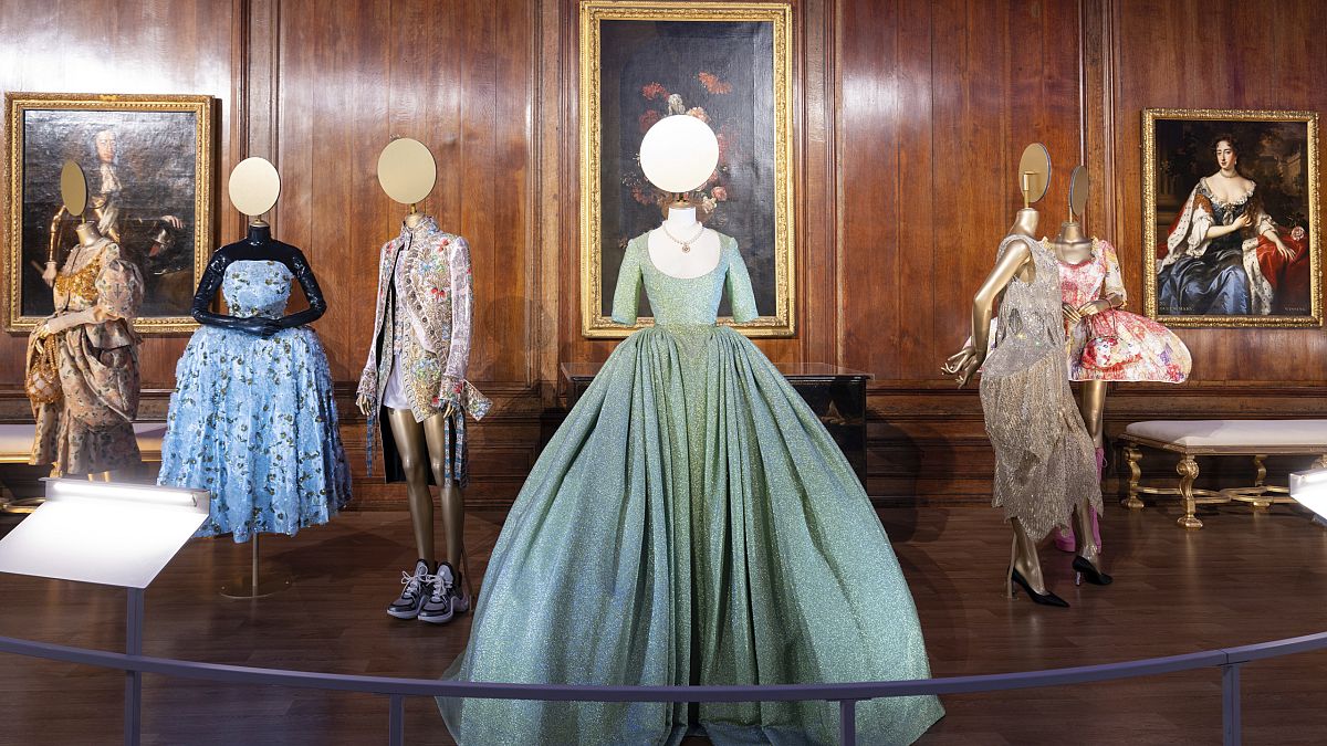 Crown to Couture': New exhibition puts event dressing through the