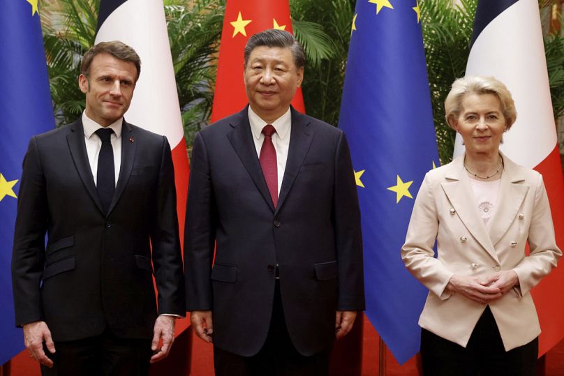 Emmanuel Macron, Hszi Csing-pin és Ursula von der Leyen Pekingben, 2023 április6.-án