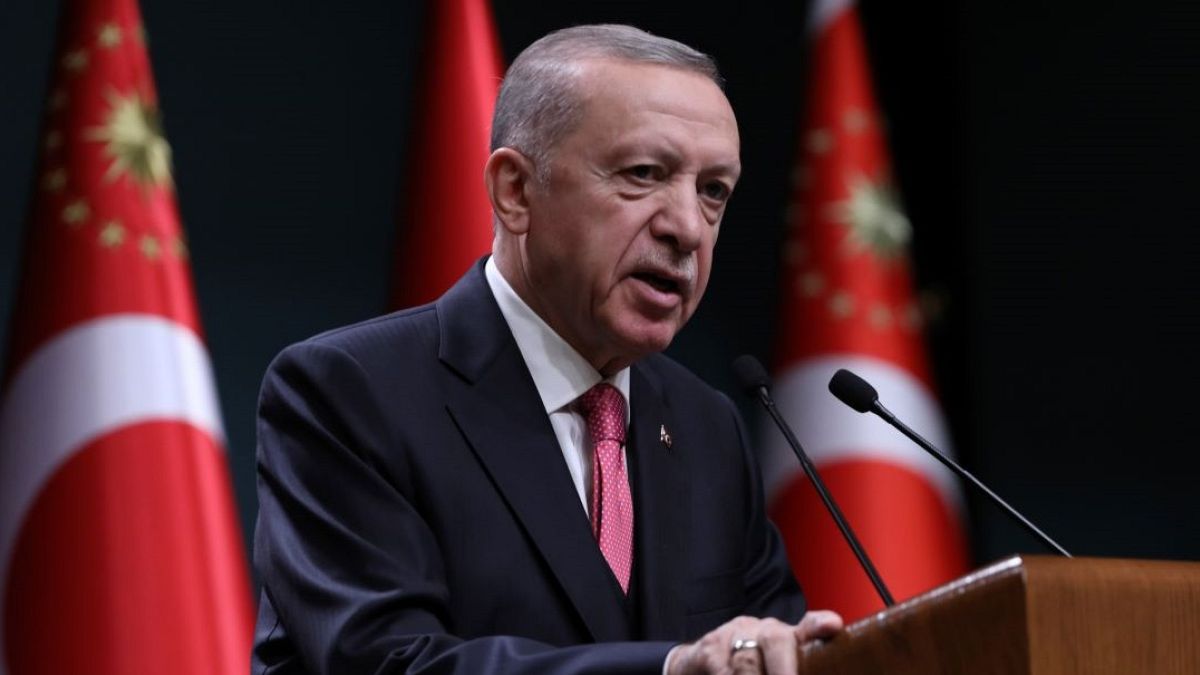 خطاب للرئيس التركي رجب طيب أردوغان بعد أن وقع على قرار يؤكد موعد الانتخابات