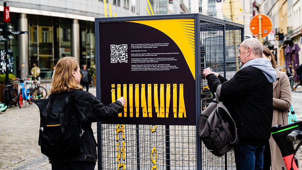 Yellow Ribbon exhibition in Brussels depicts Ukrainian resistance
