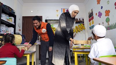 Husband and wife, Omer and Iman, met while volunteering at the humanitarian organisation ‘Önder’