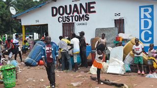 Angola : expulsion de travailleurs migrants sur fond d'abus ?
