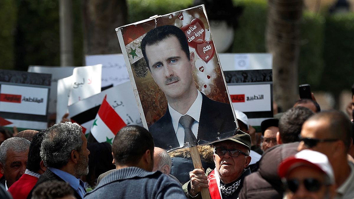صورة ارشيفية لمظاهرة مؤيدة لبشار الأسد