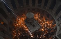 Церемония схождения Благодатного огня в Иерусалиме, Израиль. 15 апреля 2023.
