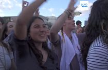 Junge Christen in Spanien bei einem Popkonzert
