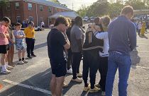 Jugendliche gedenken der Opfer in Dadeville, Alabama