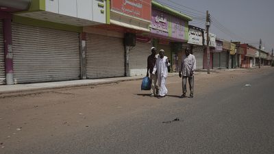 Khartoum residents struggle amid dwindling water, power supply