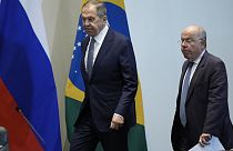 Die Außenminister Russlands und Brasiliens, Sergej Lawrow (l.) und Mauro Vieira im Itamaraty-Palast in Brasilia