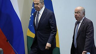 Die Außenminister Russlands und Brasiliens, Sergej Lawrow (l.) und Mauro Vieira im Itamaraty-Palast in Brasilia