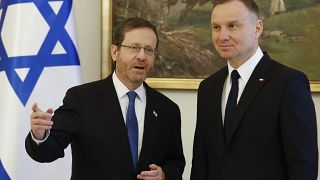 الرئيسان الاسرائيلي اسحق هرتسوغ والبولندي أندريه دودا