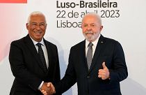 Ο Λούλα ντα Σίλβα με τον πρωθυπουργό της Πορτογαλίας Αντόνιο Κόστα