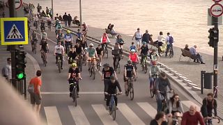 Budapest cyclists parade in support of a greener city