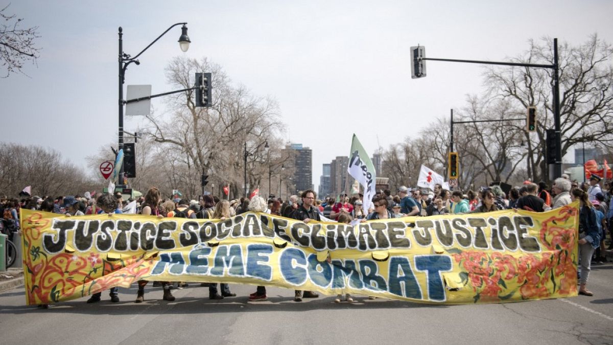 "Gran manifestación del Día de la Tierra" en Montreal, Quebec, Canadá. El 22 de abril de 2023. 