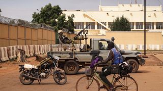 Burkina Faso: Ülkenin askeri üniformasını giyen saldırganlar 60 kişiyi öldürdü