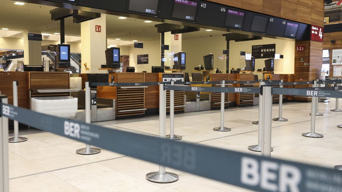 A BER elhagyatott terminálja 2023. április 24-én.