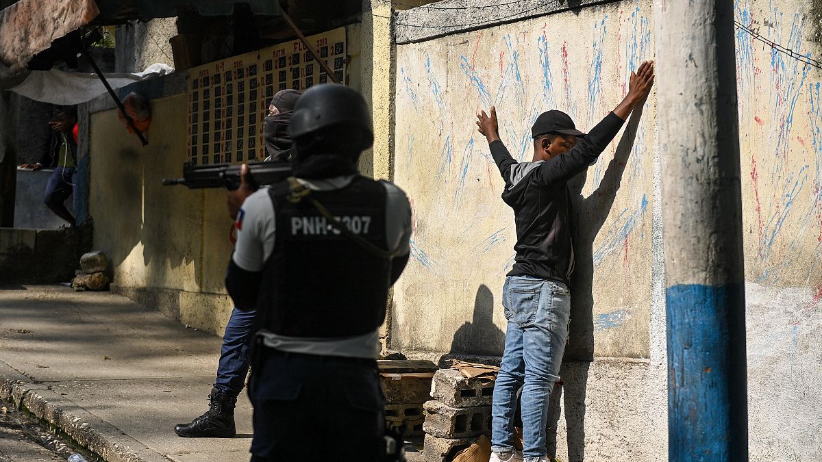 Полицейские в Гаити