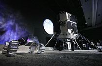 Los modelos del módulo de aterrizaje y del vehículo de exploración lunar del programa privado de exploración lunar HAKUTO-R.