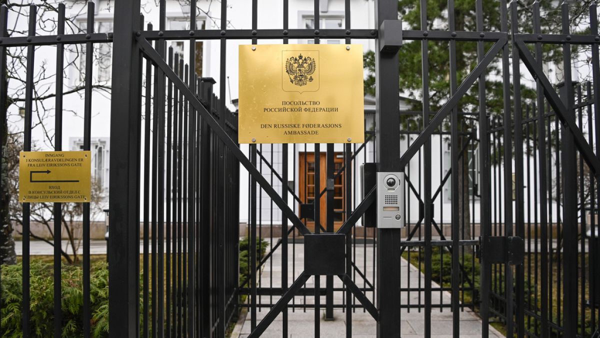 Offenbar russische Spionage in Botschaften