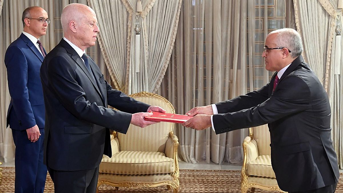 الرئيس التونسي قيس سعيّد يُعيّن محمد المهذبي سفيرا لبلاده في دمشق