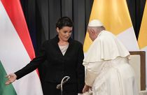البابا مع رئيسة المجر كاتالين نوفاك في بودابست 