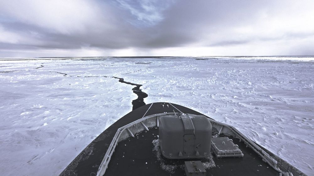 Spionfly over Nordpolen: Kan klimaendringer gi drivstoff til arktisk krigføring?