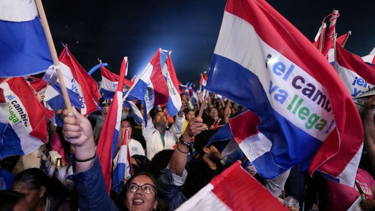 احتفال انتخابي في باراغواي