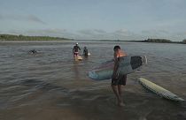 Surfen auf dem Amazonas