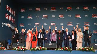Kemal Kılıçdaroğlu, Millet İttifakı liderleriyle birlikte İzmir mitinginde konuştu: "Bu ülkeye baharları getireceğim"