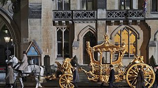 La carrosse doré de Charles III lors d'une répétition devant l'Abbaye de Westminster