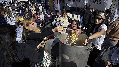 بنوك الطعام في مظاهرات الأرجنتين